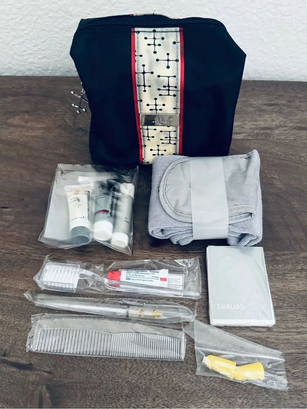 American Airlines In Flight Travel Amenity Kit